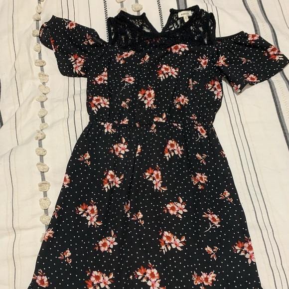 (165) MACY’S DRESS - Picture 1 of 4